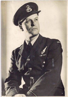 Gordon Vipond Canadian Air Force MLR2020.jpg