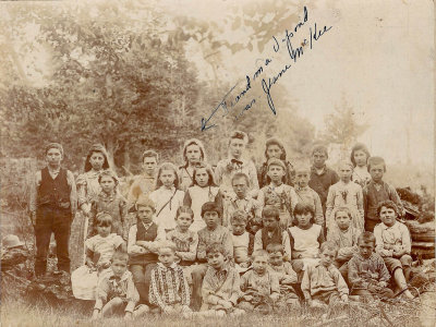 Group with Jane McKee Vipond MLR2020.jpg