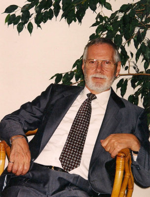 1997 Thanksgiving dad MLR2020.jpg