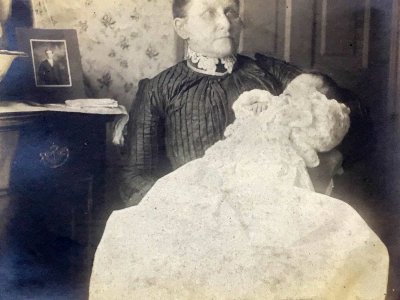 Grandma Chamberlain and Arthur son of Will and Margaret Chamberlain MLR2020.jpg