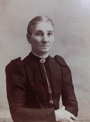 Lourisa Bunce Wright MLR2020-2.jpg
