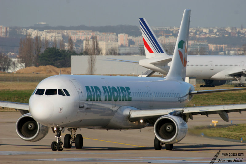 Airbus A321 Air Ivoire