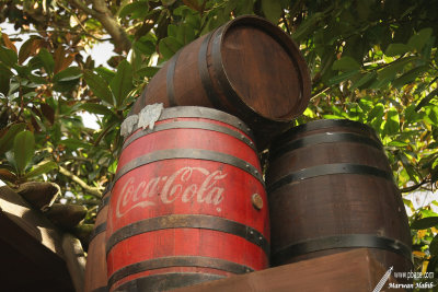Coca Cola Barrels / Barils de Coca Cola