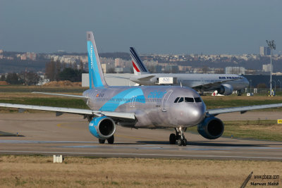 Airbus A320 Clickair