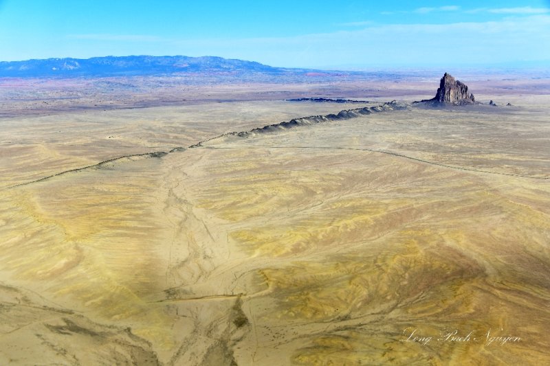 Shiprock Peak, Navajo-Ts Bitʼaʼ, Rock with Wings or Winged Rock, Navajo Nation in San Juan County, New Mexico 1206