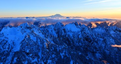 Treen Peak, Garfield Mountain, Chair Peak, Kaleetan Peak, Mount Rainier at Sunset, Washington 655a 