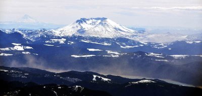 Strong easterly wind on Mt St Helens National Volcanic Monument and Mt Hood, Cascade Mountains, Washington 055