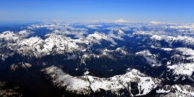 Peaks of Cascade Mountain Range, Washington 123 