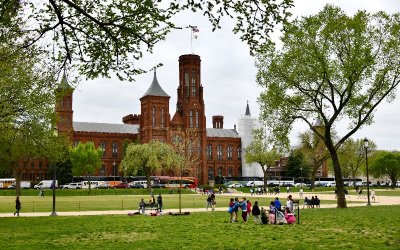 Smithsonian Castle, The National Mall, Washington District of Columbia 526 