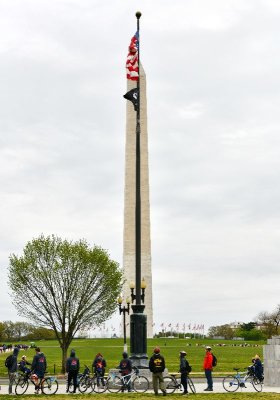 Washington Monument and US Flags, Washington DC, USA 625 