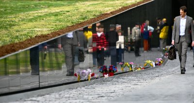 Vietnam War Memorial, Washington District of Columbia 825 