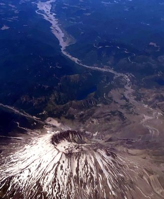 Mt St Helens and Toutle River, National Volcanic Monument, Washington 1610 .jpg