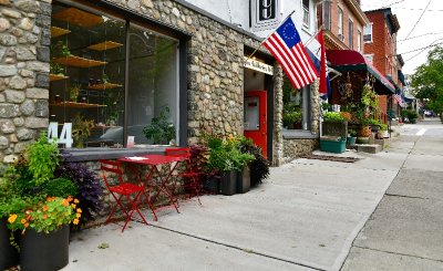 Looking up main street in Cold Spring, New York 131