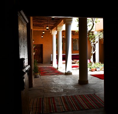 Welcoming Courtyard in Adobe House, Riyadh, Saudi Arabia 263
