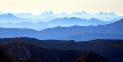 Afternoon sun across Cascade Mountains, Western Washington 992