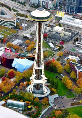 Space Needle, Chihuly Glass Garden, Museum of Pop Culture, Howard S Wright Memorial Fountain, Seattle, Washington 962 