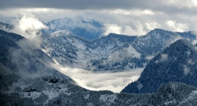 Low cloud over Tolt Reservoir, McLain Peaks, Mt Phelps, Cascade Mountains, Washington 119 