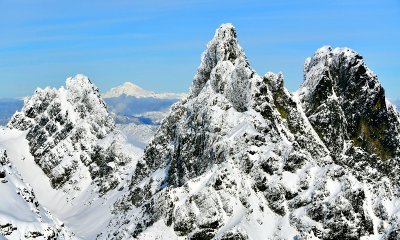 Overcoat Peak, Glacier Peak, Lemah Mountain, Chimney Rock, Cascade Mountains, Washington 326 