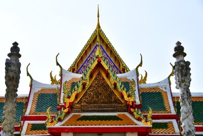 Entrance Way With Spire Roof, Wat Arun Temple Wall, Bangkok, Thailand 524 