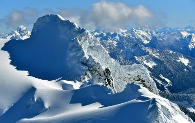 Whitehorse Mountain, So-Bahli-Alhi Glacier, Sloan Peak, Wilmans Peak, Mount Stuart, Cascade Mountains, Washington 390 