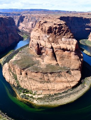 Horseshoe Bend, Colorado River, Glen Canyon National Recreation Area, Page, Arizona 080  