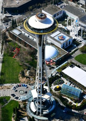 Space Needle, Seattle Center, Chihuly Glass Garden, Pacific Science Center, South Lake Union, Seattle, Washington 291 