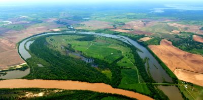 Farm land in Red River valley, Belcher Louisiana 479  