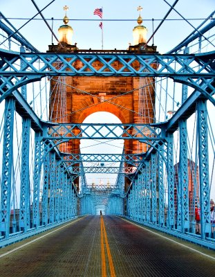John A. Roebling Suspension Bridge, spans the Ohio River between Cincinnati, Ohio and Covington, Kentuck 340a