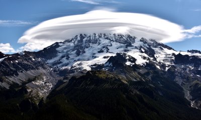 Stunning Cap Cloud over Mt Rainier National Park, Washington 188  