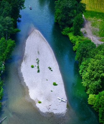 Fishing on Sand Bar in Skykomish River, Snohomish, Washington 138  