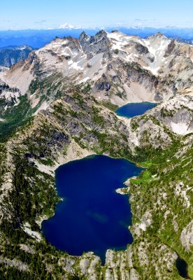 Mount Dainiel, Spade Lake, Venus Lake, Glacier Peak, Cascade Mountains, Washington 953a  