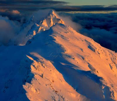 Sunset on Gunnsy Peak, Jumpoff Ridge,  Gunn Peak, Merchant Peak,  Cascade Mountains, Index, Washington 576