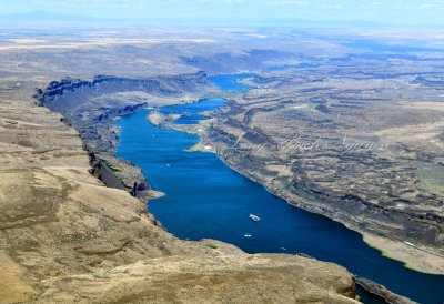 Lake Lenore, Blue Lake, Lower Grand Coulee, High Hill, Soap Lake, Washington 218a  