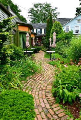 Cathryn's Outdoor Dining, Cold Spring, New York 261  