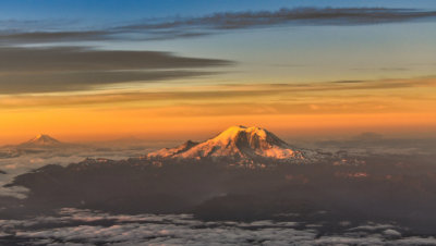 Mount Rainier, Mt Adams, Mt Hood, Mt St Helens at Sunrise, Washington  062a