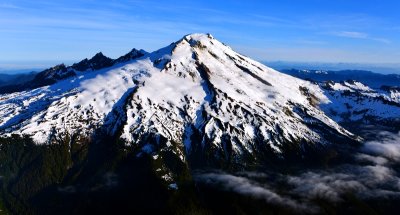Mt Baker, Seward Peak, Lincoln Peak, Colfax Peak, Black Buttes, Sherman Peak and Crater, Grant Peak,  Talum Glaciers, Deming Gla