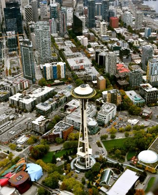 Space Needle, Chihuly Glass Garden, KOMO 4 News, Seattle Monorails, Fall Colors in Seattle, Washington 075