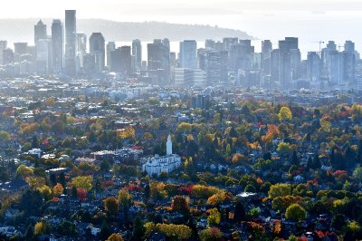 Fall Colors on Capital Hill Neighborhood and Seattle, Washington 285