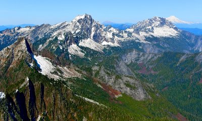Liberty Mountain, Big Bear Mtn, Three Finger Mountain, Twin Sisters, Whitehorse Mountain, Mount Baker, Cascade Mountains 