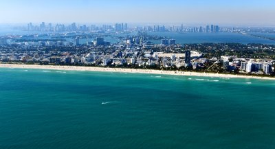 Miami Beach, City Center, Ju⁮lia Tuttle Causeway, Venetian Way, Belle Isle, Venetian Islands, Star-Palm-Hibiscus Islands 