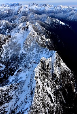 Garfield Mtn, Mt Price, Big Snow Mtn, Mt Thompson, Chikamin Peak, Lemah Mtn, Overcoat Peak, Chimney Rock, Mt Stuart 408