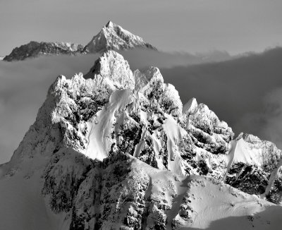 Majestic Overcoat Peak, Mount Stuart of Stuart Range, Cascade Mountains, Washington 798  
