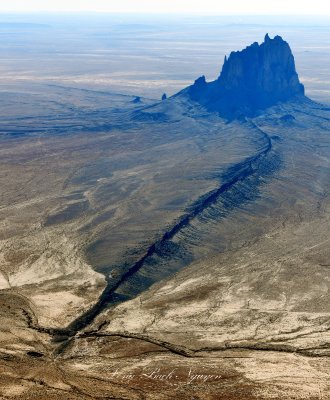 Shiprock Peak, Navajo-Tsé Bitʼaʼí, Rock with Wings or Winged Rock, Navajo Nation in San Juan County, New Mexico 1282