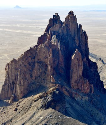 Shiprock Peak, Navajo-Tsé Bitʼaʼí, Rock with Wings or Winged Rock, Navajo Nation in San Juan County, New Mexico 1323 