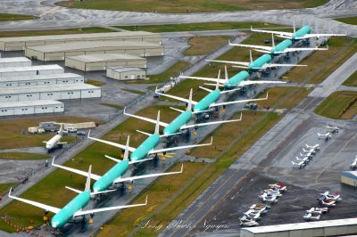 Boeing 777 at Paine Field, Everett, Washington 014 