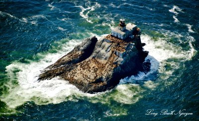 Tillamook Rock Lighthouse, Terrible Tilly or just Tilly, Lighthouse in Clatsop County, Oregon 893a 