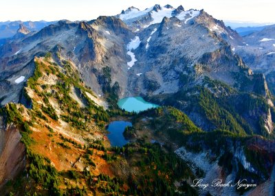 Mount Daniel, Lynch Glacier, Jade Lake, No Name Lake, Cathedral Rock, in the Autumn Season 2021, Washington 1496 