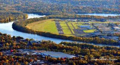 Hartford–Brainard Airport, Connecticut River, Hardford, Connecticut 657 