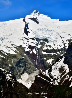 Summit Pyramid, Sulphide Glacier, Sulphide Lake, Crystal Glacier, Mount Shuksan, North Cascades Mountain, Washington 201 