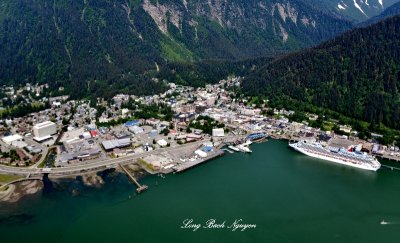 Downtown Juneau, Cruise Ship Port, Mount Roberts, Mount Juneau, Gastineau Channel, Alaska 723  